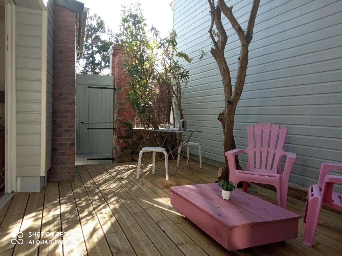 Charmant Logement T2 A 2 Pas De La Mer Granville Exterior foto