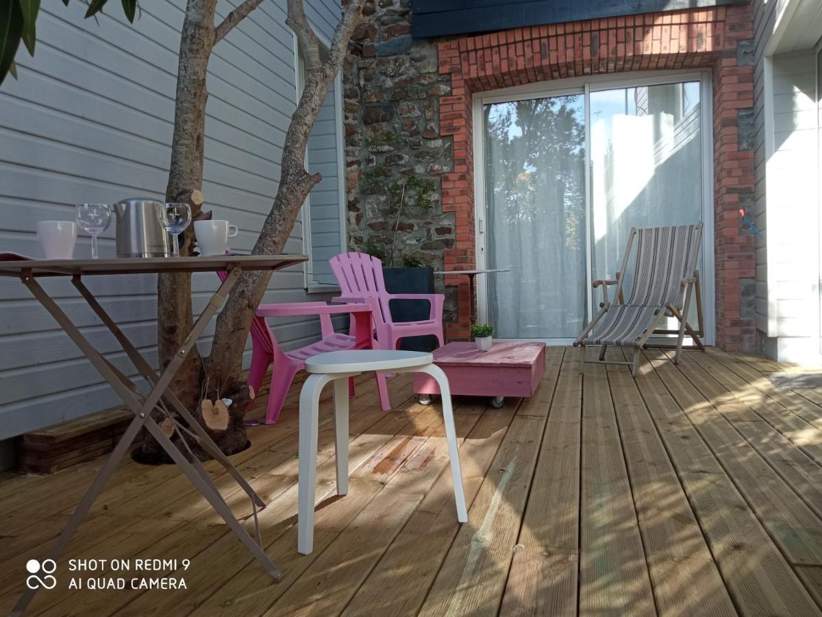 Charmant Logement T2 A 2 Pas De La Mer Granville Exterior foto